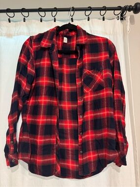 GAP Red and Black Plaid Button-Down Shirt